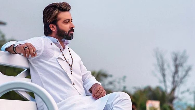 নতুন বছরে সন্তানদের বেশি করে সময় দেব : শাকিব খান